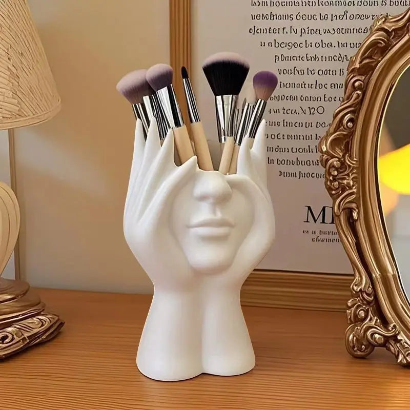 Creative Face Makeup Brush Holder – Stylish Vanity Organizer